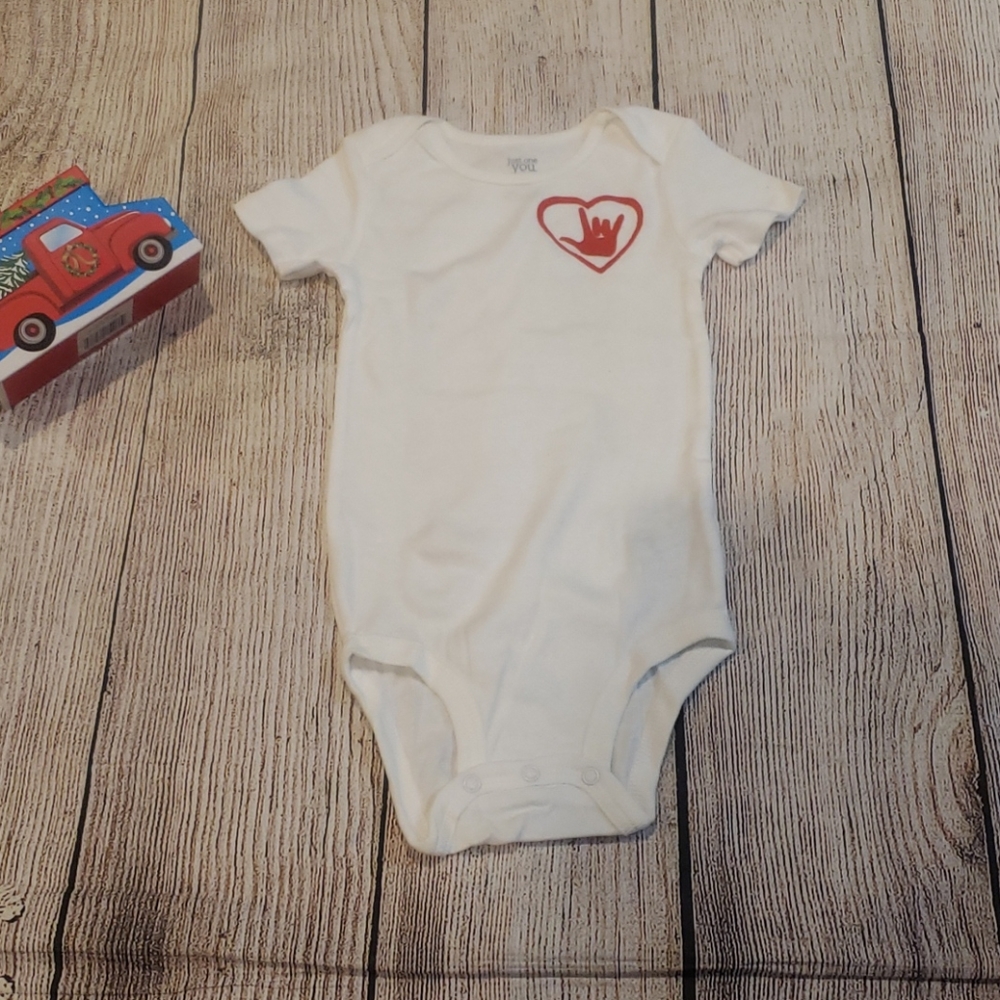 Baby onse with" Iloveyou in sign language  size 2t
